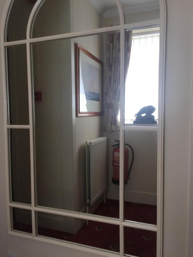San Michele Guest House Poole Eksteriør bilde